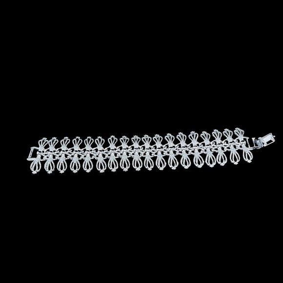 Emmons Chunky Silver Tone Open Work Link Bracelet (4680) - Picture 4 of 8